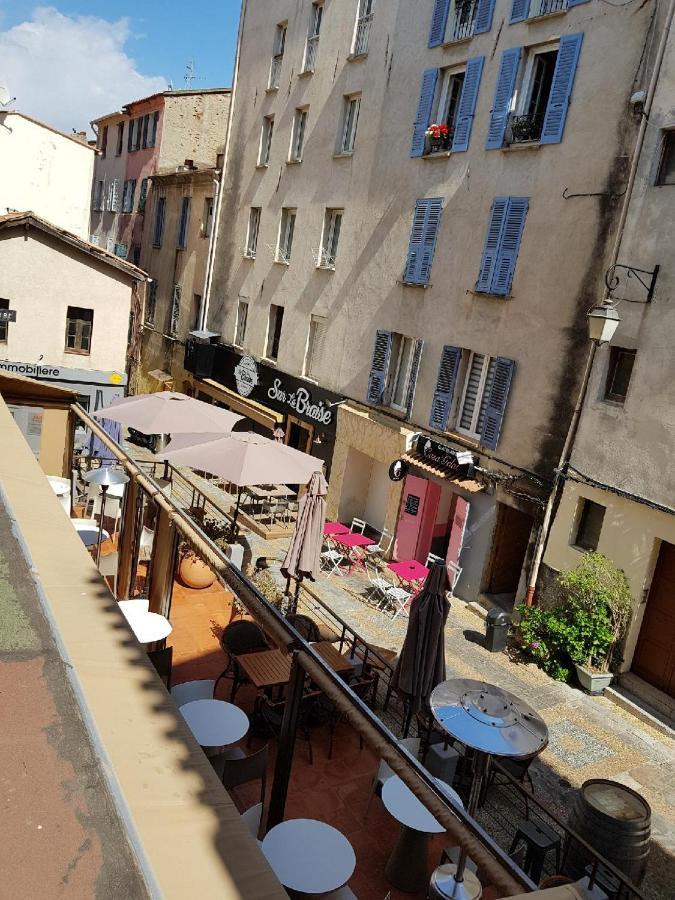 Ajaccio Centre Vieille Ville Imperiale Tt Confort Ttes Commodites 3 A 4 Pers Cathedrale A 300M Mer Port Marche Local Plages Luaran gambar